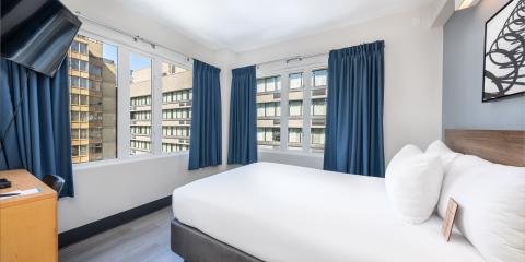 YWCA Hotel Vancouver  Downtown - Double Room