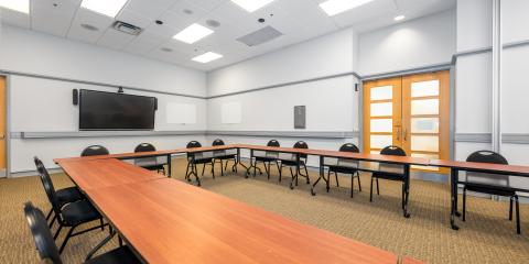YWCA Hotel Vancouver Downtown - Meeting Rooms