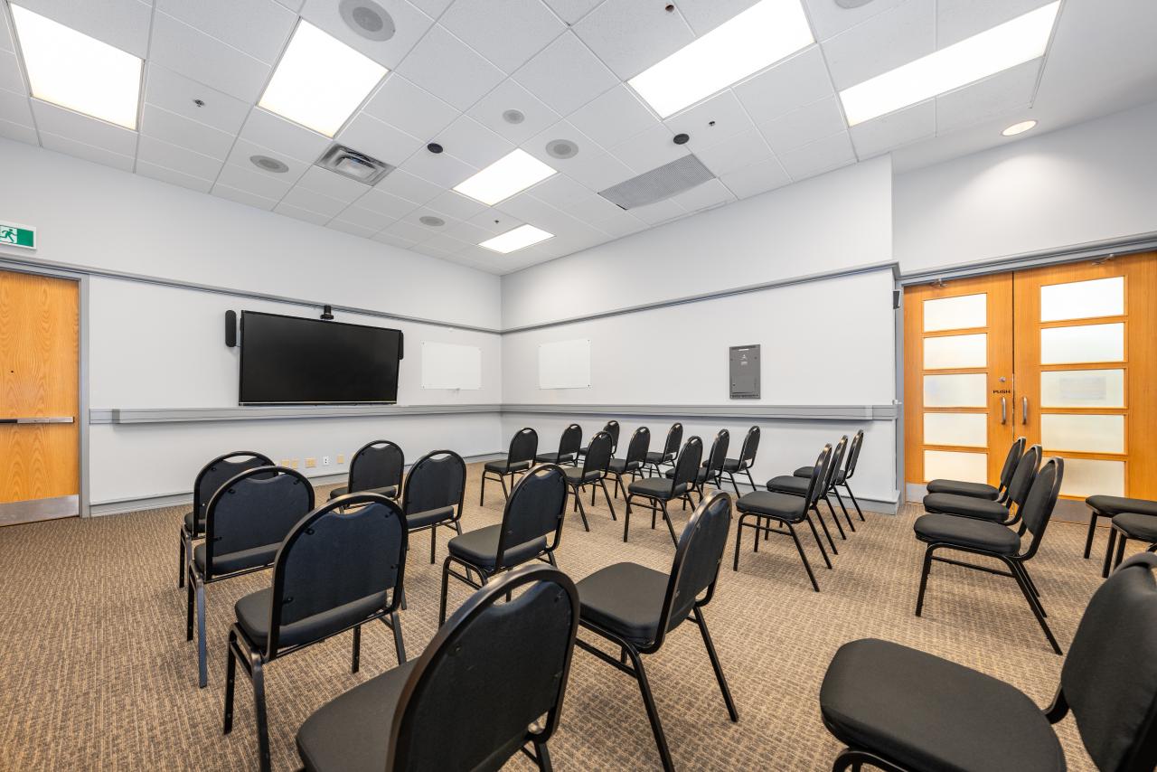 Canfor and Royal Combined room - theatre - YWCA Hotel Vancouver Meeting room rentals