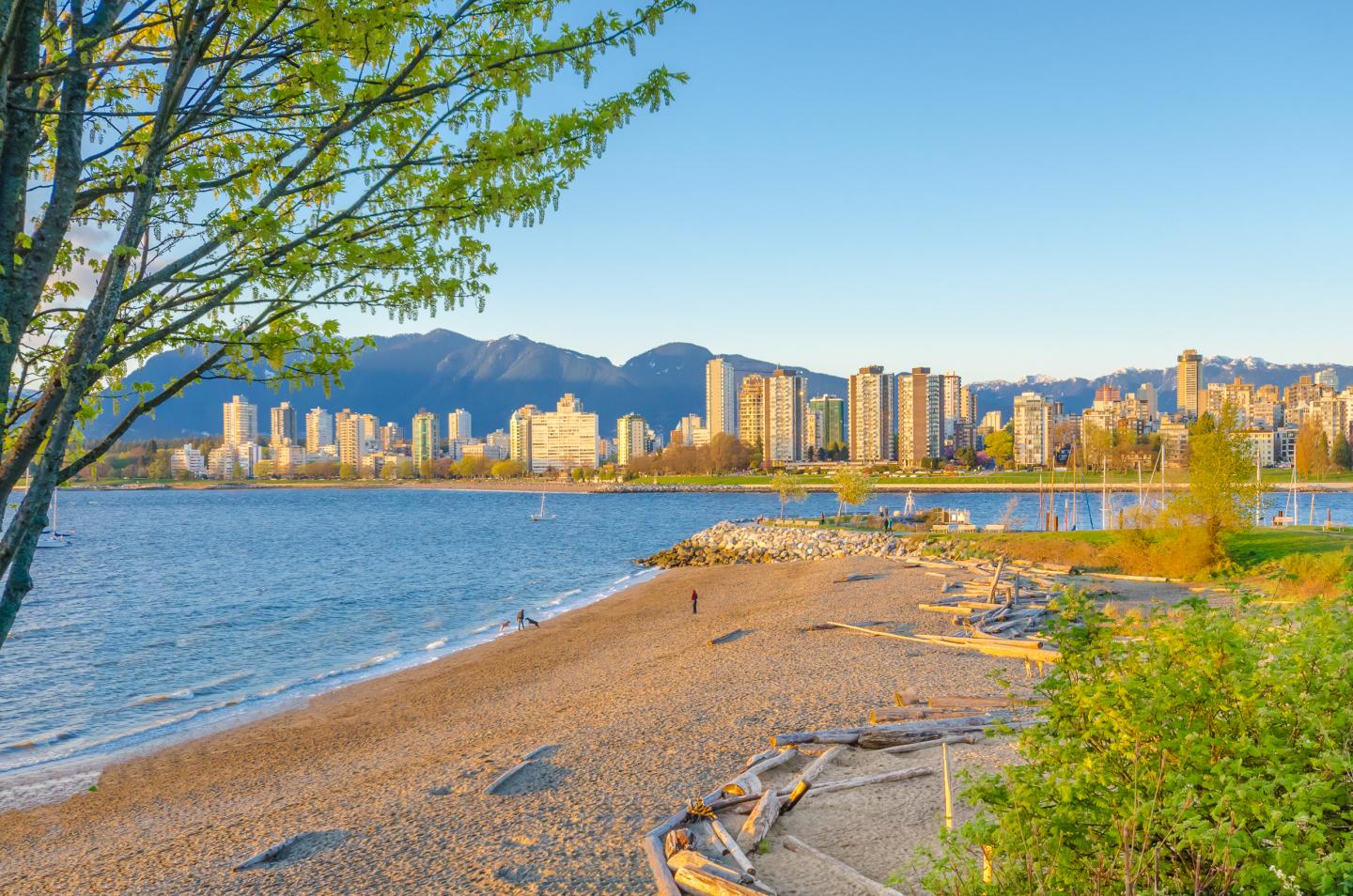 Best Beaches to Visit in Vancouver