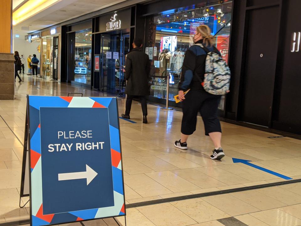 COVID-shopping-mall