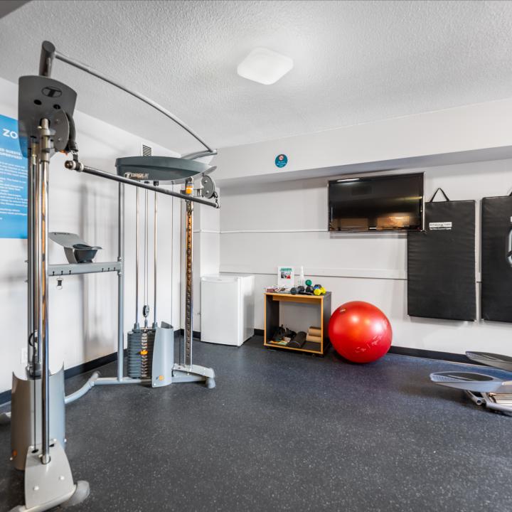 Fitness Zone - YWCA Hotel Vancouver Downtown
