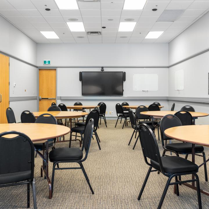 Canfor and Royal Combined room - banquet - YWCA Hotel Vancouver Meeting room rentals