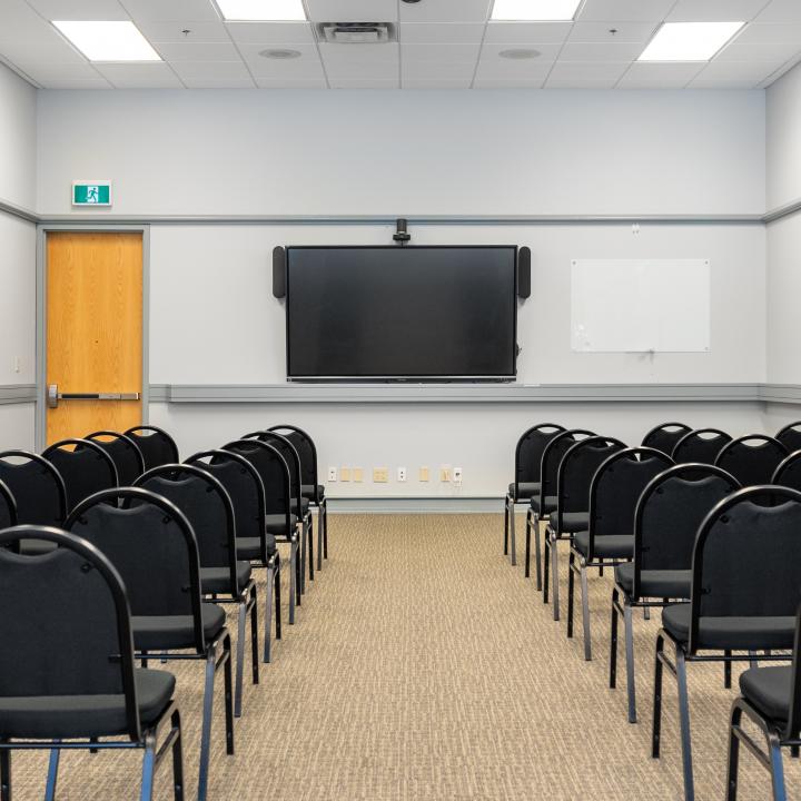 Canfor and Royal Combined room - theatre - YWCA Hotel Vancouver Meeting room rentals