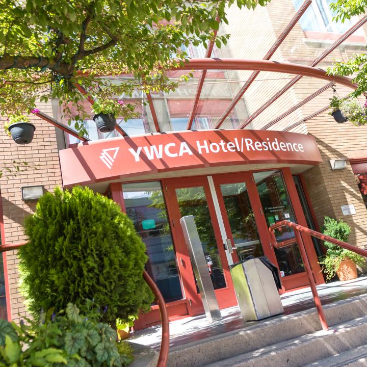YWCA Hotel Vancouver Entrance